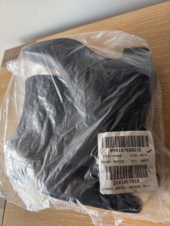 NWT! MADEWELL Women's The Lexie Ankle Boot True Black Leather Size 6.5 - no box! - Picture 3 of 15